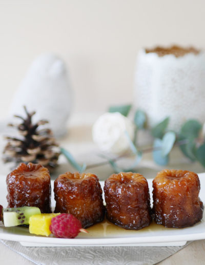 Verrine de Canelés dans leur sirop de rhum